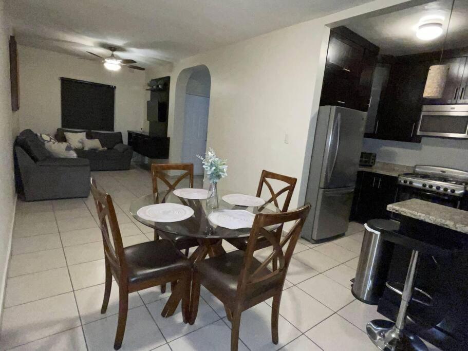 Casa Eliseos, a 5 minutos de la linea fronteriza Villa Nogales  Exterior foto